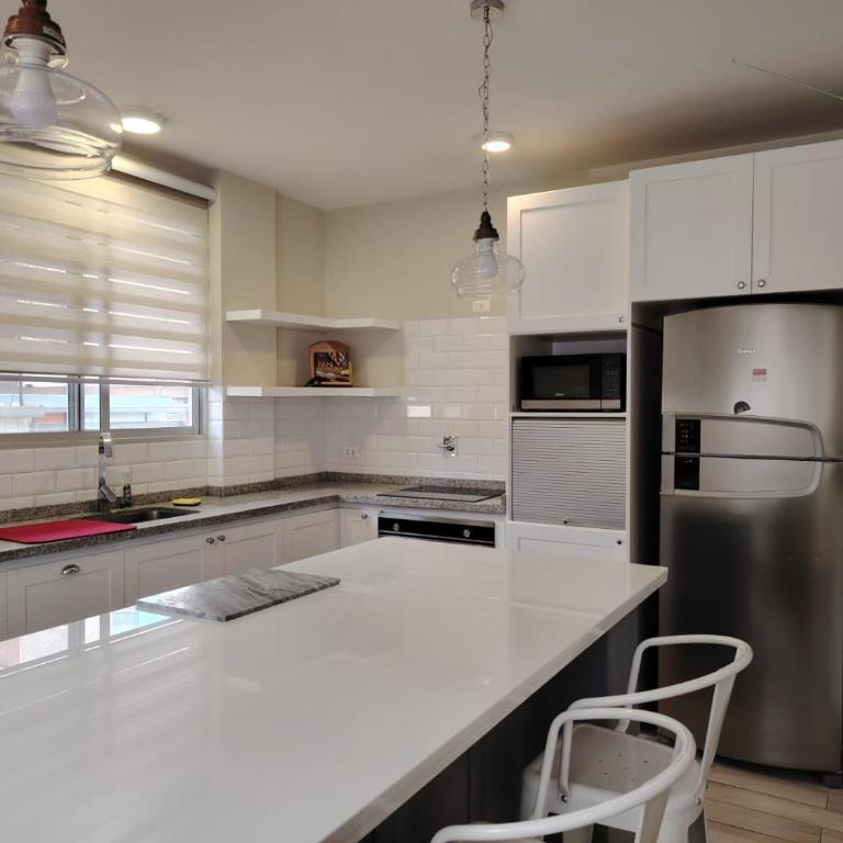 Cozy Flat-Beautiful Kitchen and Excelent Location - Three-Bedroom Apartment - 19