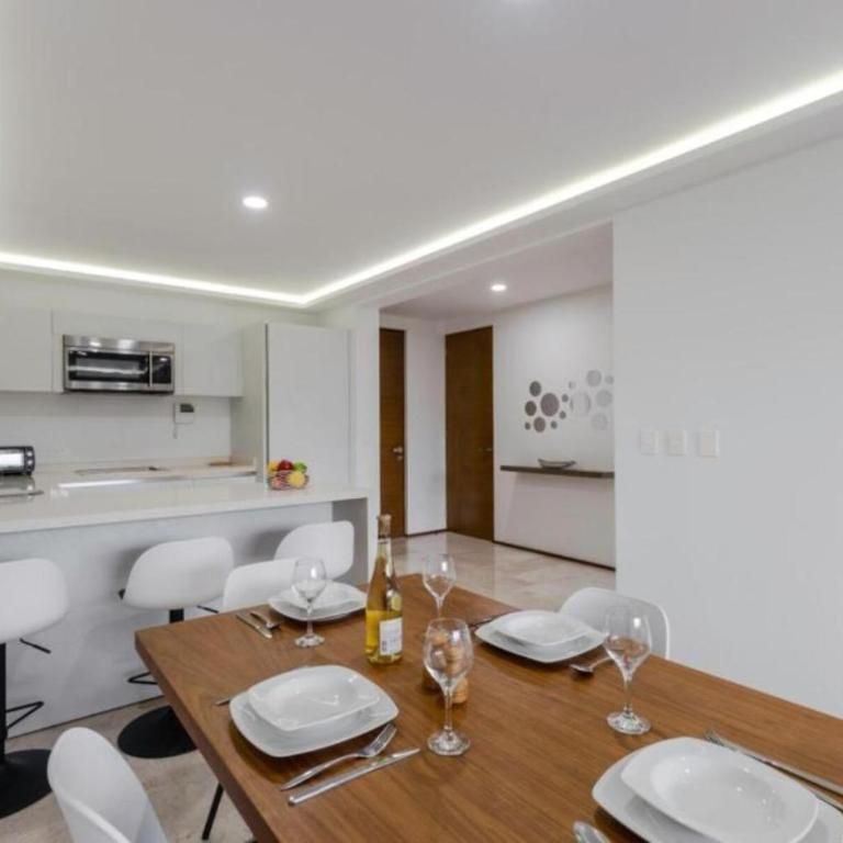One Paralia - 1BR Balcony & Rooftop Pool - 3