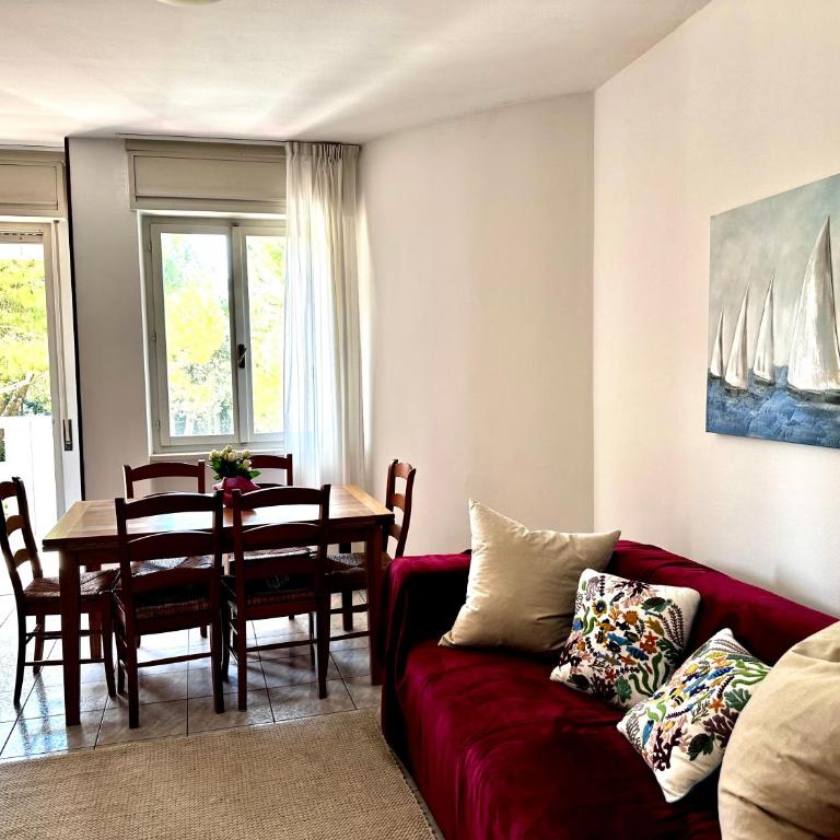 Golden sunset apartment - One-Bedroom Apartment - 13
