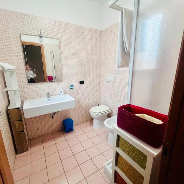 Casa vacanza ANIDA - Two-Bedroom House - 9