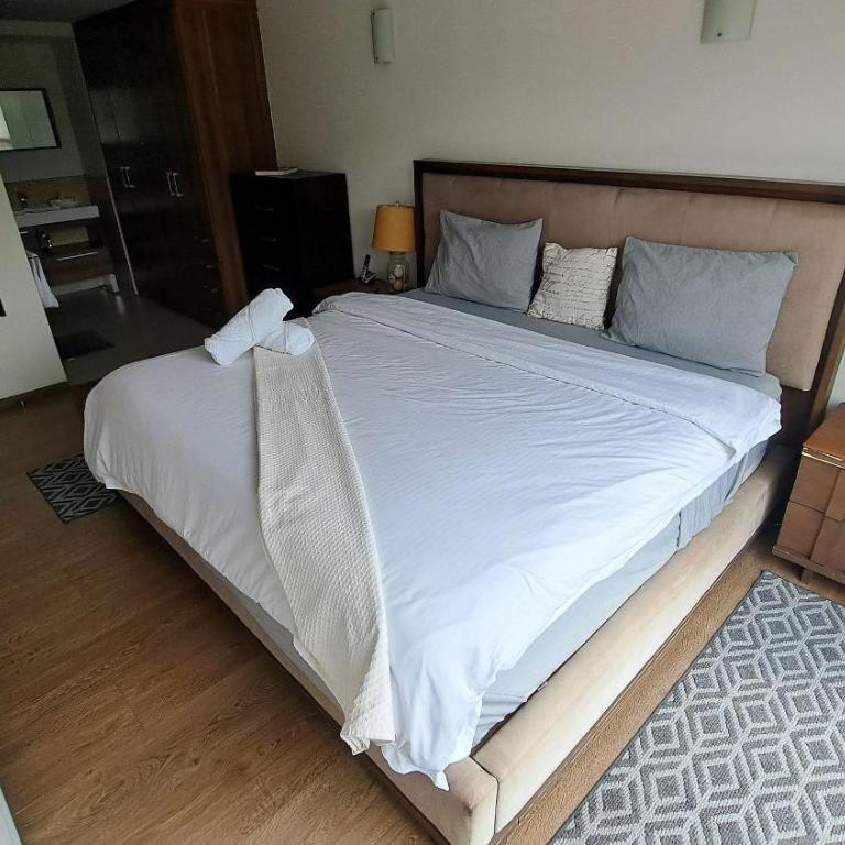 Condominio Villalongin 196 - Three-Bedroom Deluxe Apartment - 6