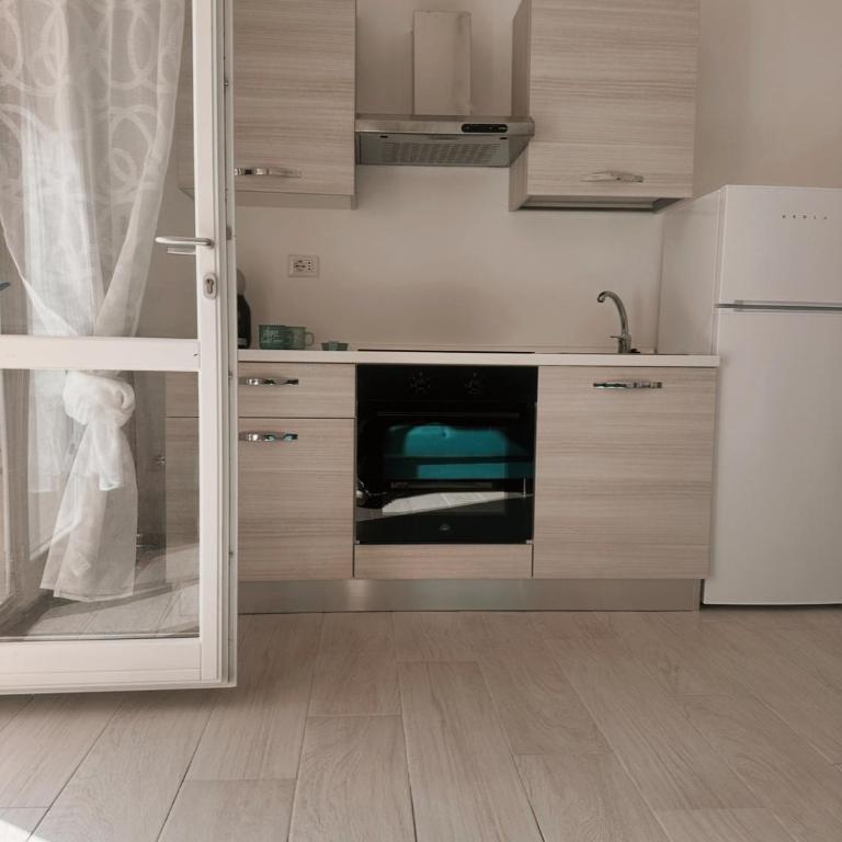 Luce - Appartamento con 1 Camera da Letto e Vista Giardino - 3