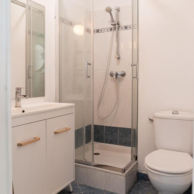 Studio équipé dans une résidence avec piscine à 10mn du centre ville - Apartment mit 1 Schlafzimmer - 11