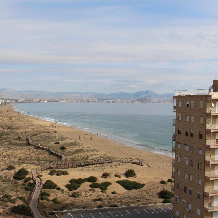 Apartamento Arenales - Apartamento con vistas al mar - 87