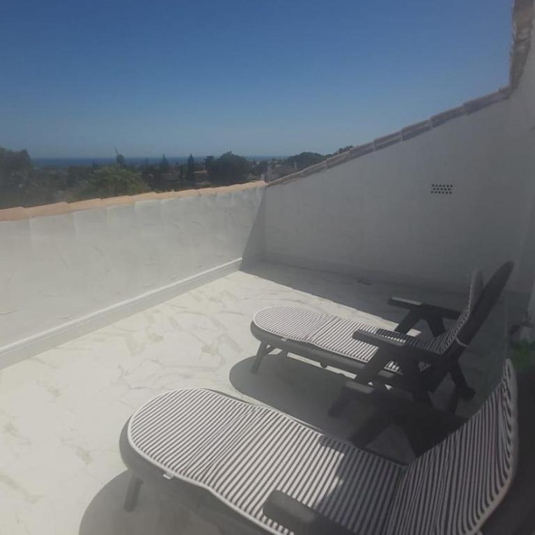 Duplex Nueva Andalucía con maravillosas vistas al mar - Apartamento de 3 dormitorios - 27