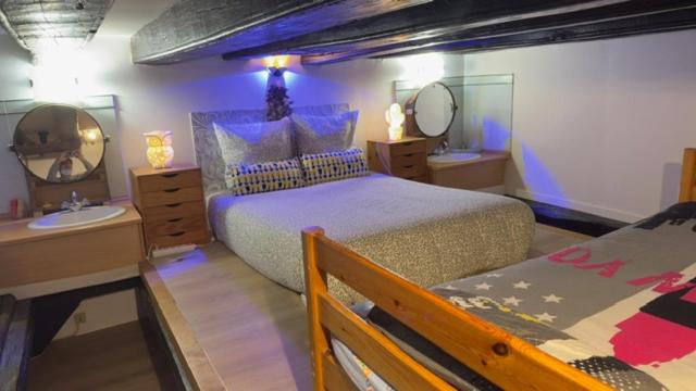 Cosy loft au coeur de Nantes centre ville - One-Bedroom Apartment - 24