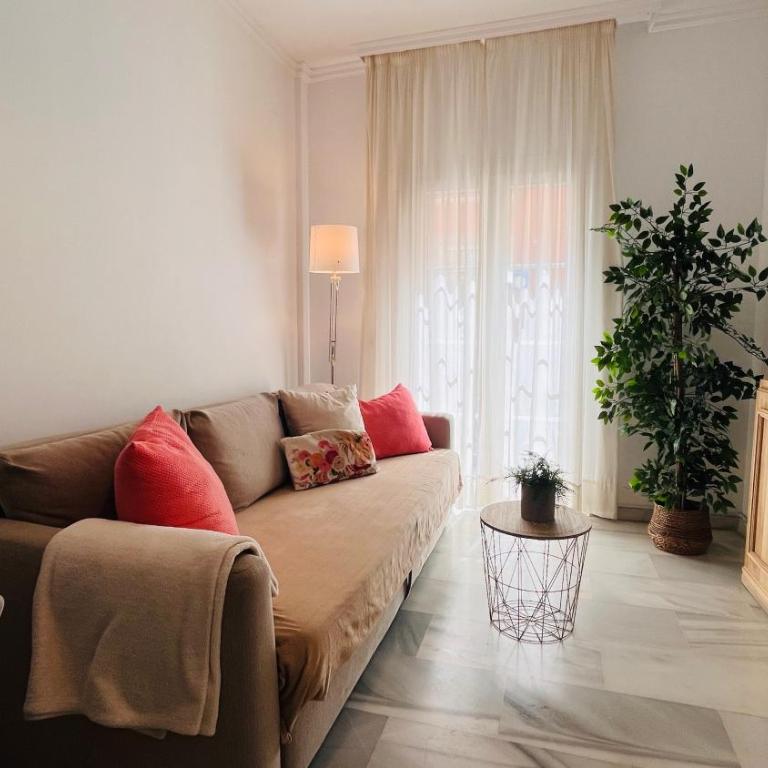 Homely Málaga Atarazanas - Apartamento con balcón - 1