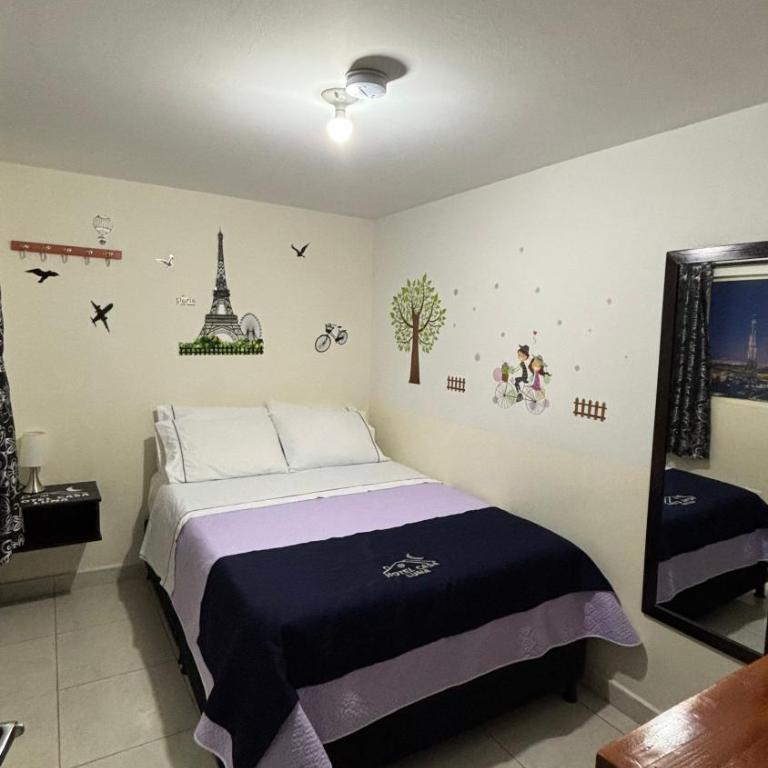 Hotel Casa Luna - Habitación Doble con baño privado - 3