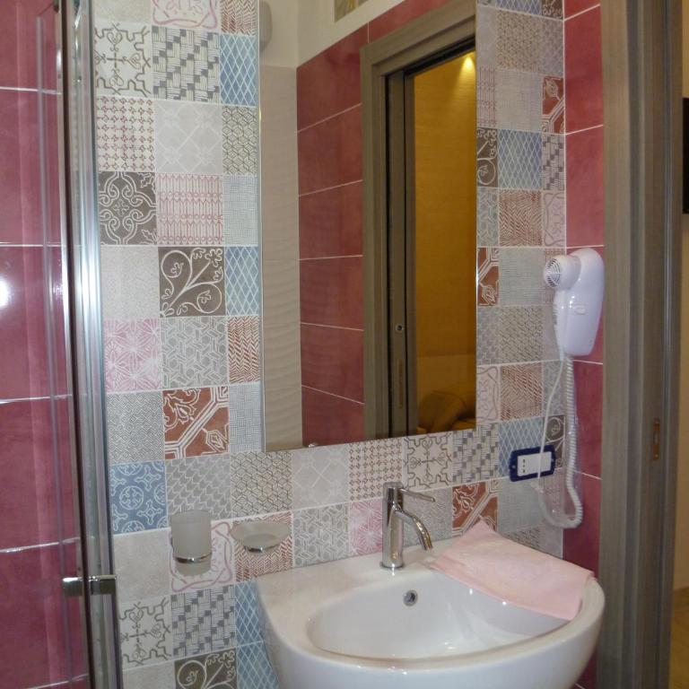 Domus Pompeii - Two-Bedroom Apartment - 48