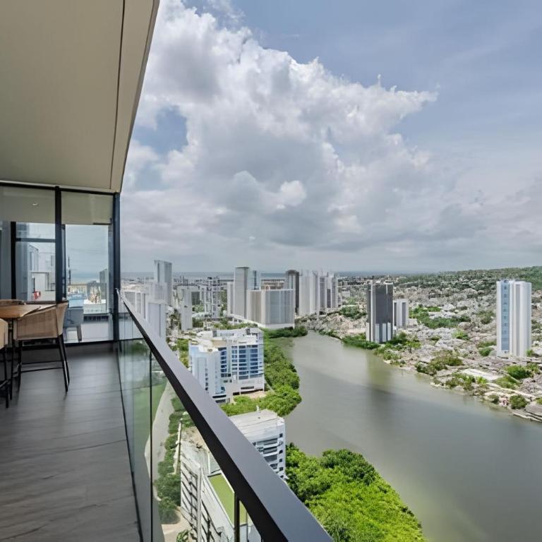 Nuevo Vista al Mar / Centro Histórico Piso 28 - Apartamento Deluxe de 1 dormitorio con vistas al océano - 77