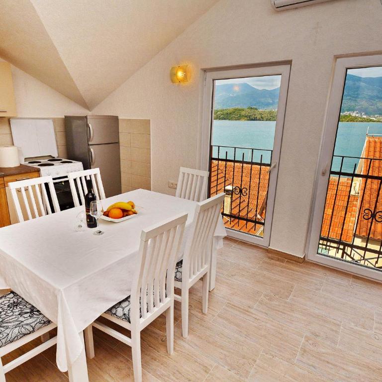 Apartments Bella di Boka - Luksuzni Apartman sa 2 Spavaće Sobe i Pogledom na More - 16