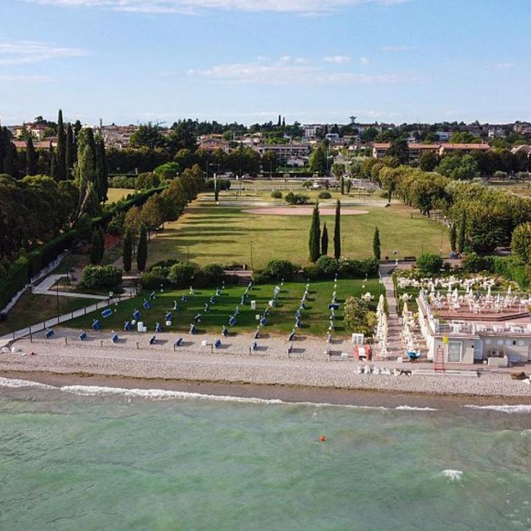 La Dama sul Lago - fronte lago e parcheggio incluso - Appartamento con 2 Camere da Letto - 20