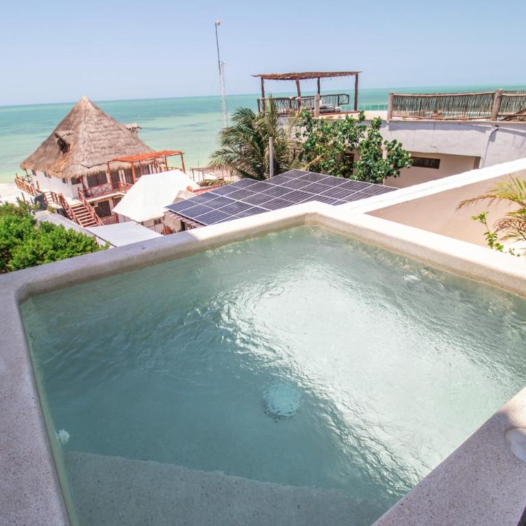 HAU Holbox, Oceanfront Boutique Hotel - Penthouse Suite with Private Pool - 1