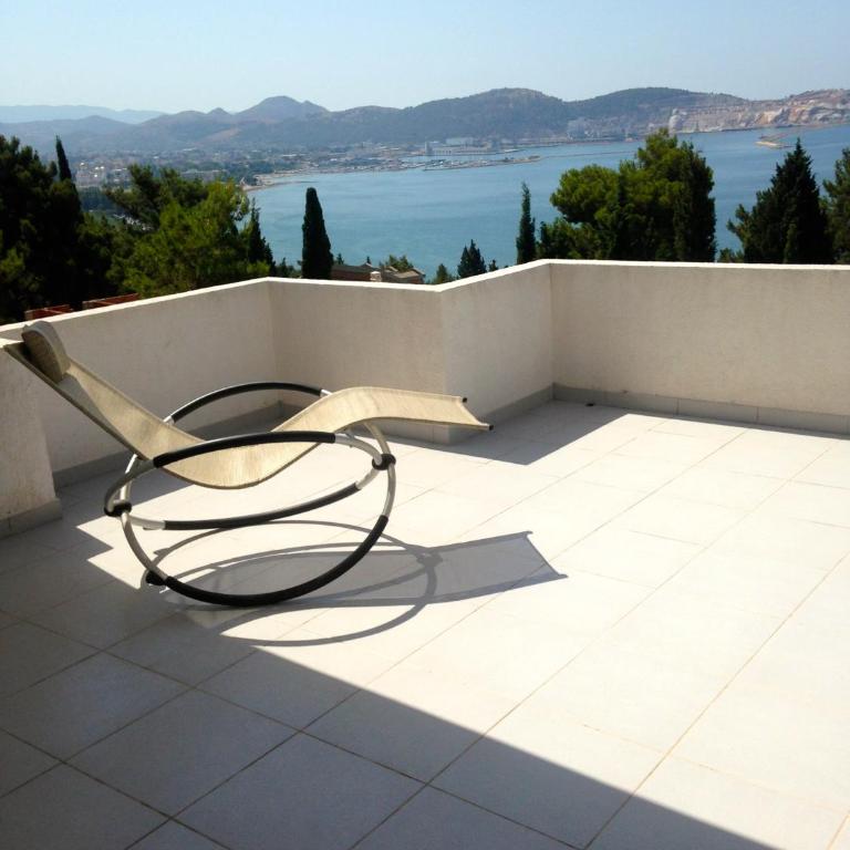 Apartments Ljiljana - Two-Bedroom Apartment with Balcony and Sea View - 34