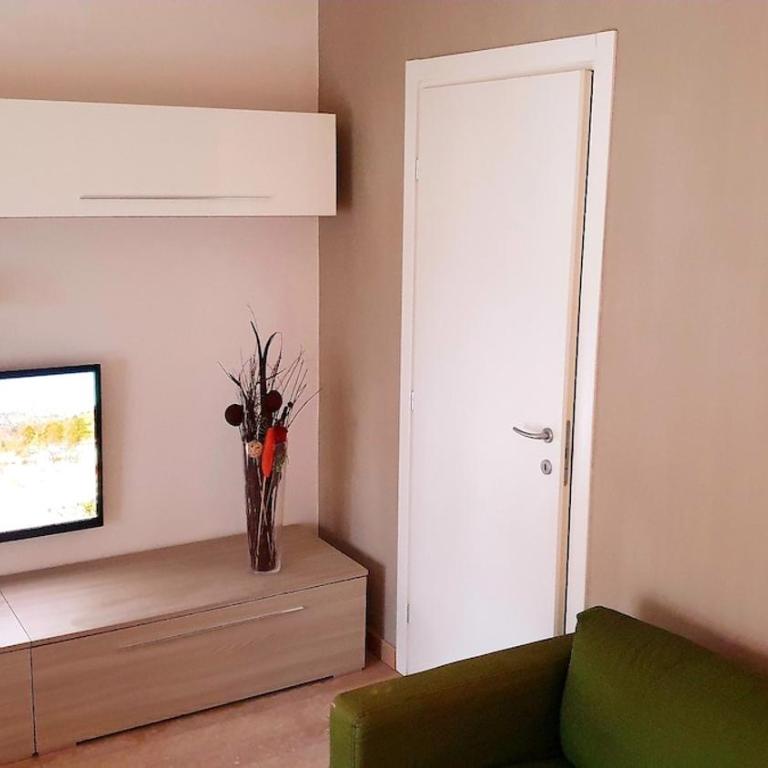 Panoramic Bonola - Appartamento Standard con 3 Camere da Letto - 2
