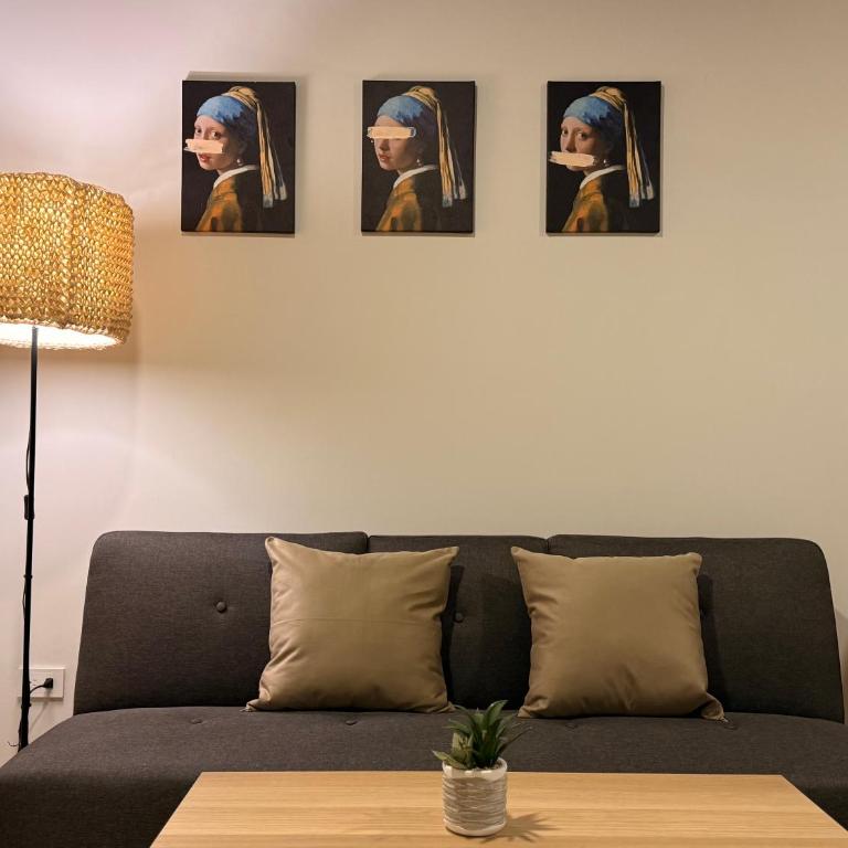 Artistico Loft Central con Balcón - Apartamento Deluxe de 1 dormitorio con vistas a la ciudad - 5