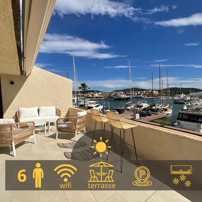 Au cœur d un port by Port Azur Rental - Three-Bedroom Apartment - 1