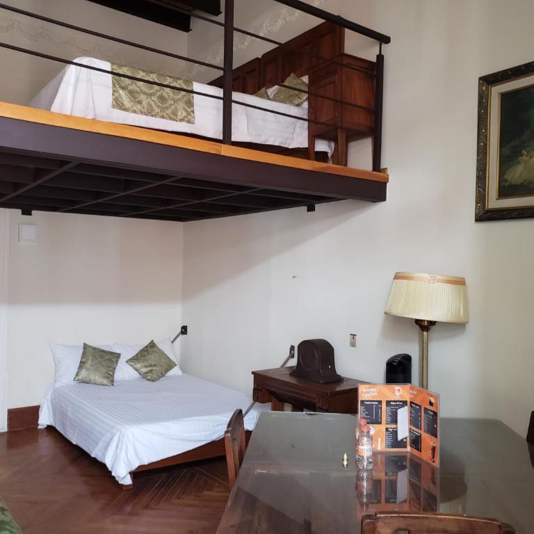 Aroma Hotel - Twin Room - 1