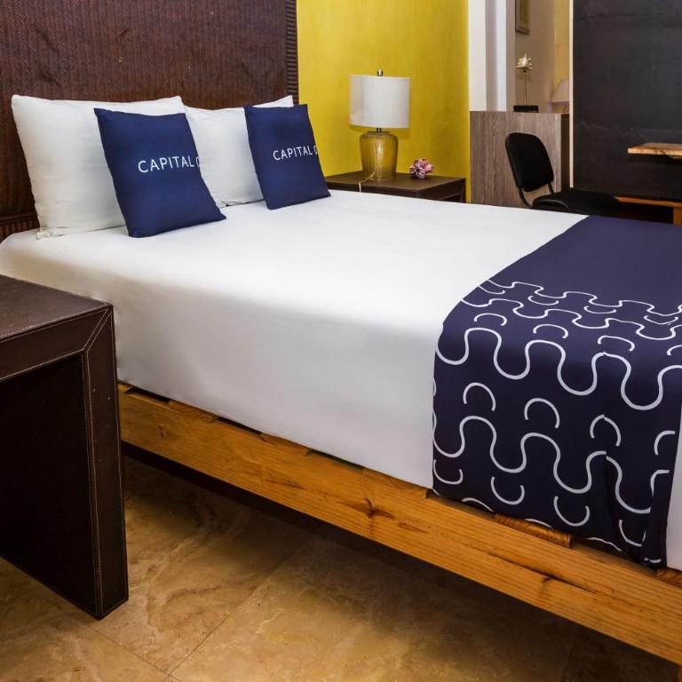 Capital O Cancun International Airport 24 7 - Superior Two beds - 4
