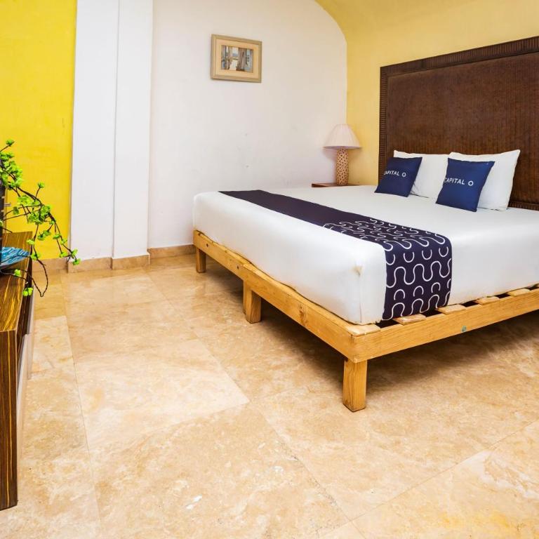 Capital O Cancun International Airport 24 7 - Superior Two beds - 3