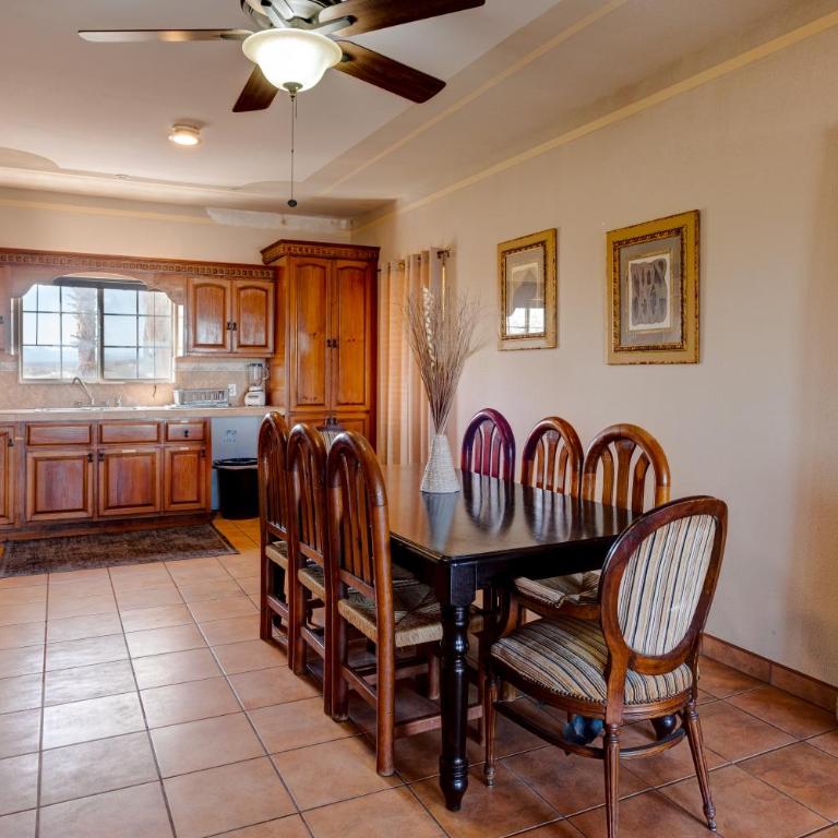 BEACH CONDO 3-Sleeps 8- Pool- WiFi- AC- Security - Casa Unifamiliar de 2 dormitorios - 6