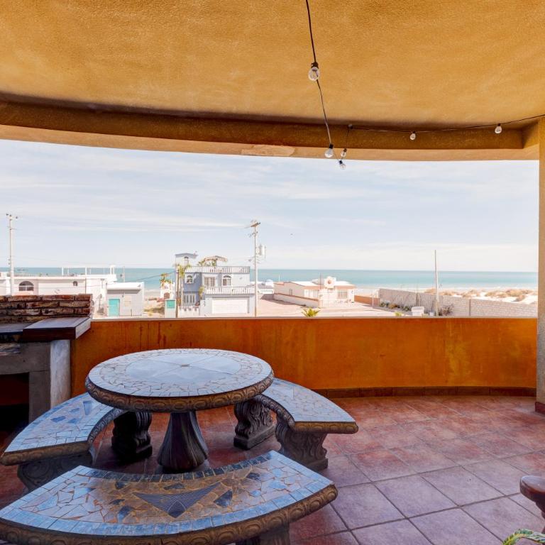 BEACH CONDO 3-Sleeps 8- Pool- WiFi- AC- Security - Casa Unifamiliar de 2 dormitorios - 2