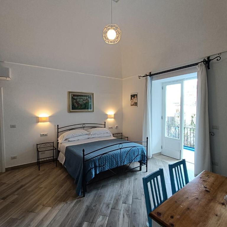Regina Margherita - Appartamento con 2 Camere da Letto, Balcone e Vista mare - 33