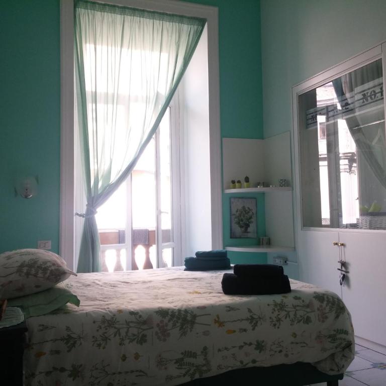 Viaggio a Napoli Affittacamere - Camera Matrimoniale/Doppia con Letti Singoli - 33