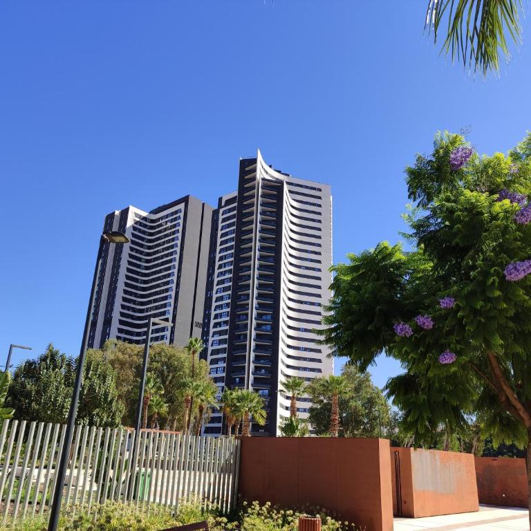 Sky View Design and relax top view with free parking - Apartamento de 1 dormitorio - 3