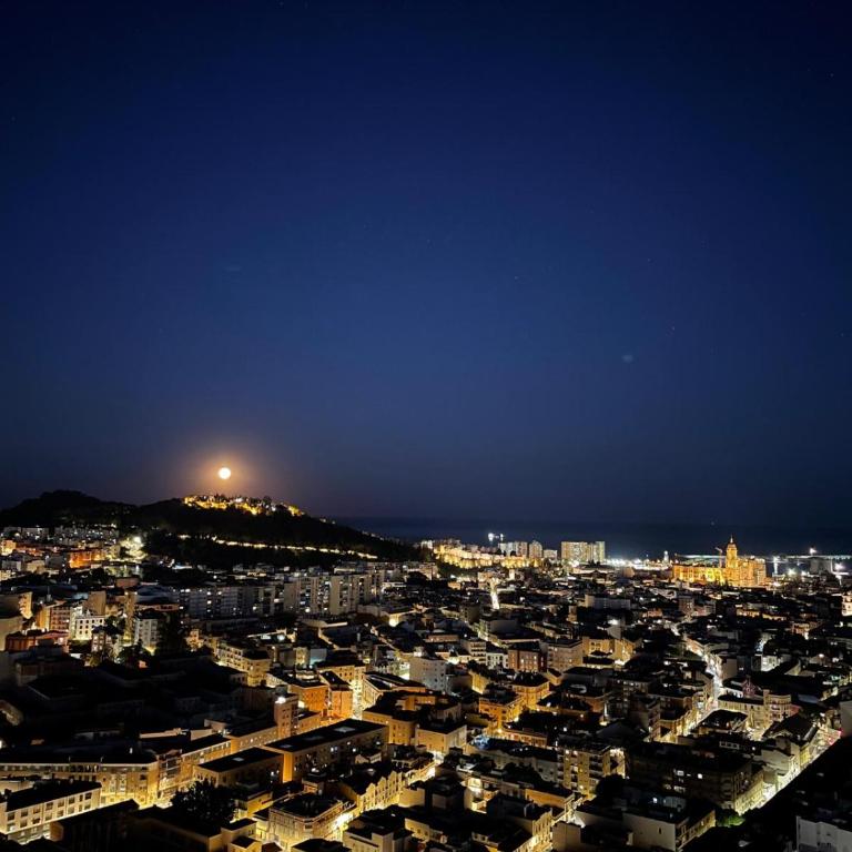 Sky View Design and relax top view with free parking - Apartamento de 1 dormitorio - 28