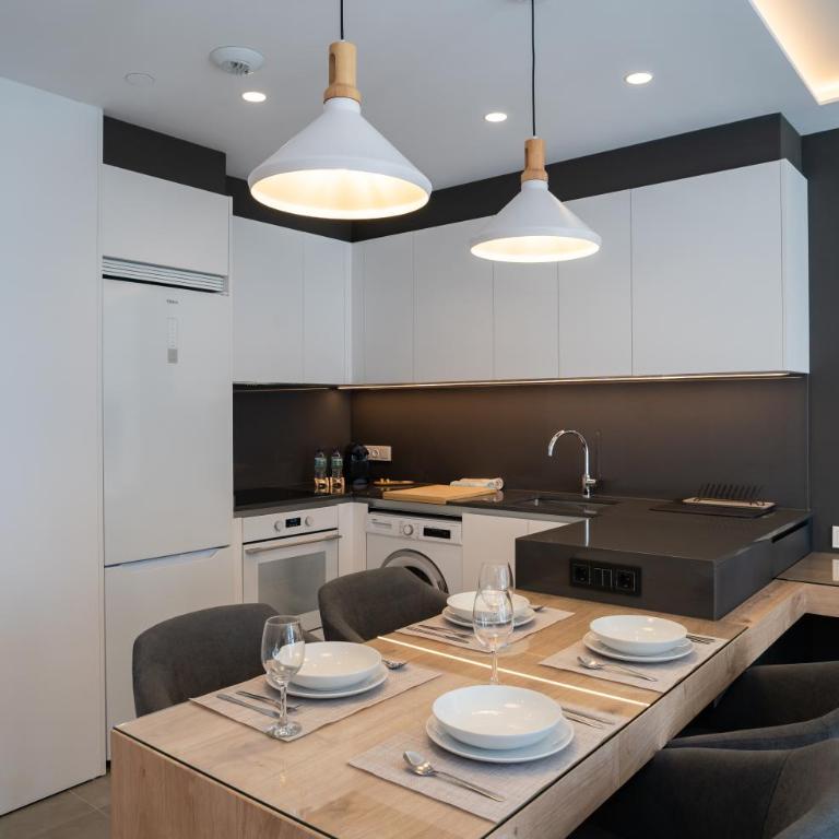 Sky View Design and relax top view with free parking - Apartamento de 1 dormitorio - 37