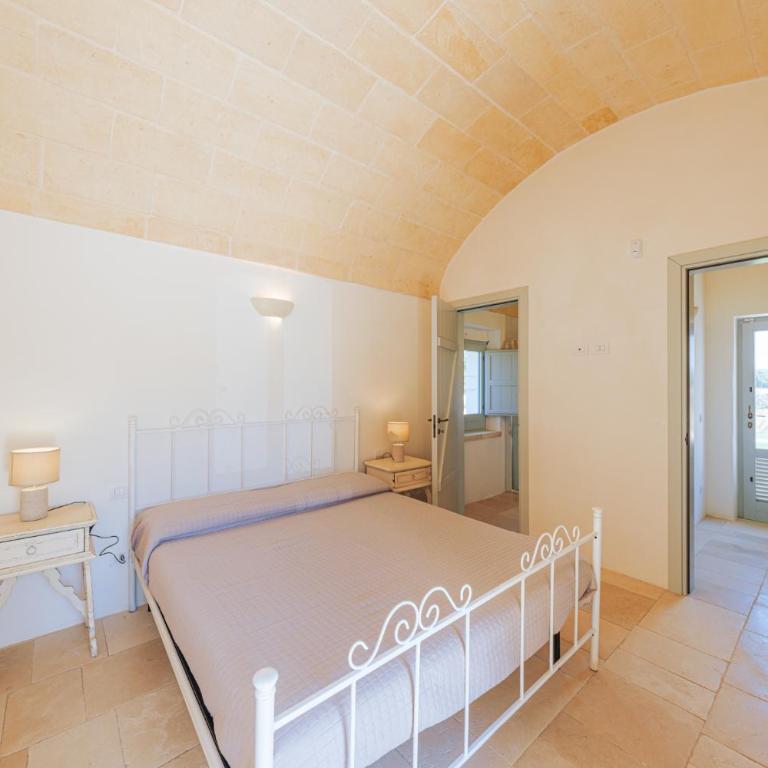 HelloAPULIA Trulli Pumo Bianco - Private Pool, Stone Patio & English Lawn near Ostuni - Villa con Piscina Privata - 38
