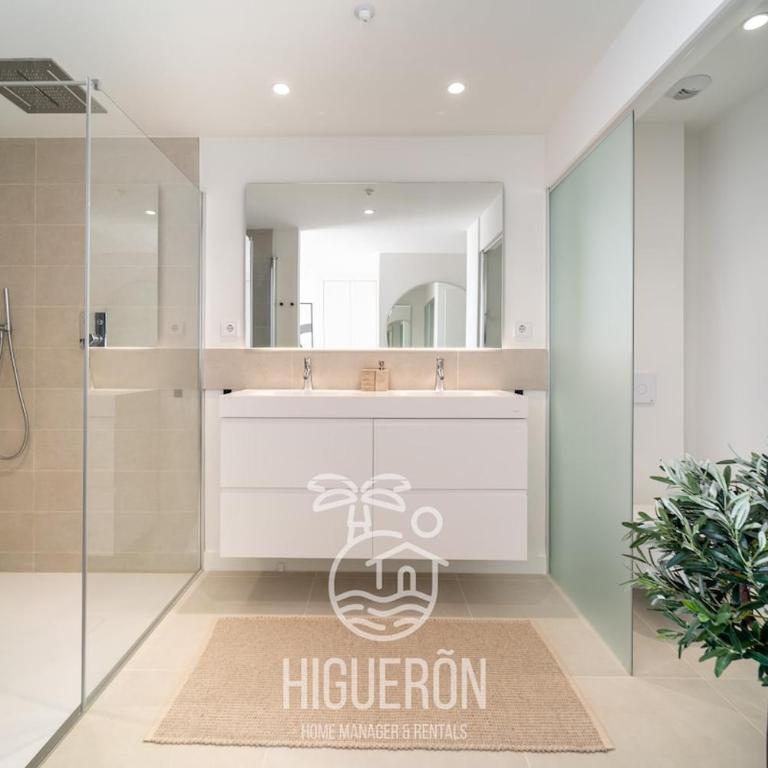 HigueronRentals La Casa de Kaasa - Three-Bedroom Apartment - 12