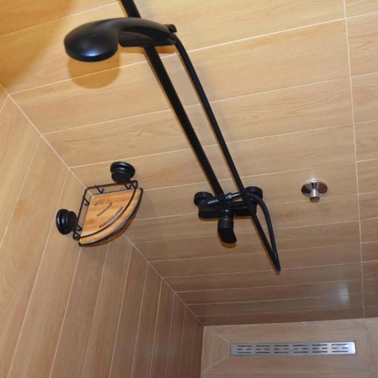 Montenegro Backpackers Home Kotor - Bunk Bed in 6-Bed Dormitory Room - 13
