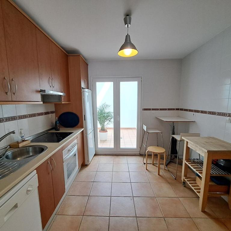Adosado con vistas increíbles- Solo familias - Casa de 3 dormitorios - 2