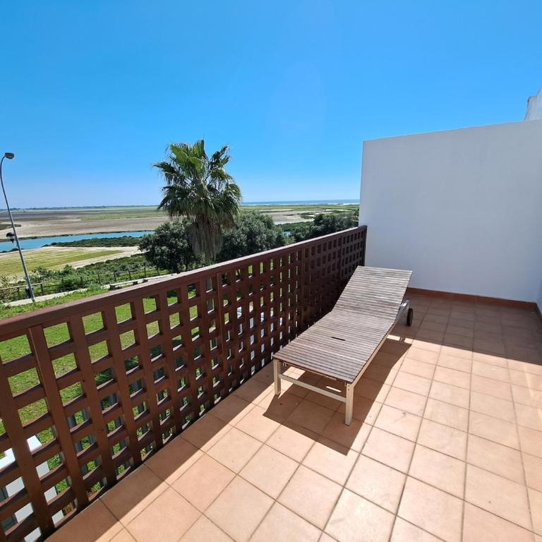 Adosado con vistas increíbles- Solo familias - Casa de 3 dormitorios - 25