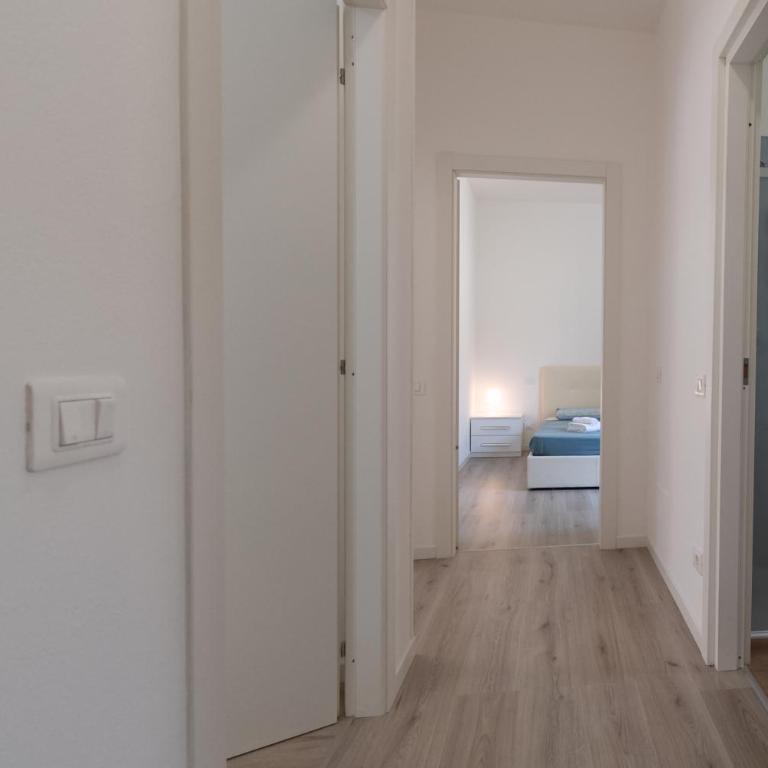 Quadrilocale Ospedale Civile 8 , 3 Camere e due bagni - Three-Bedroom Apartment - 17