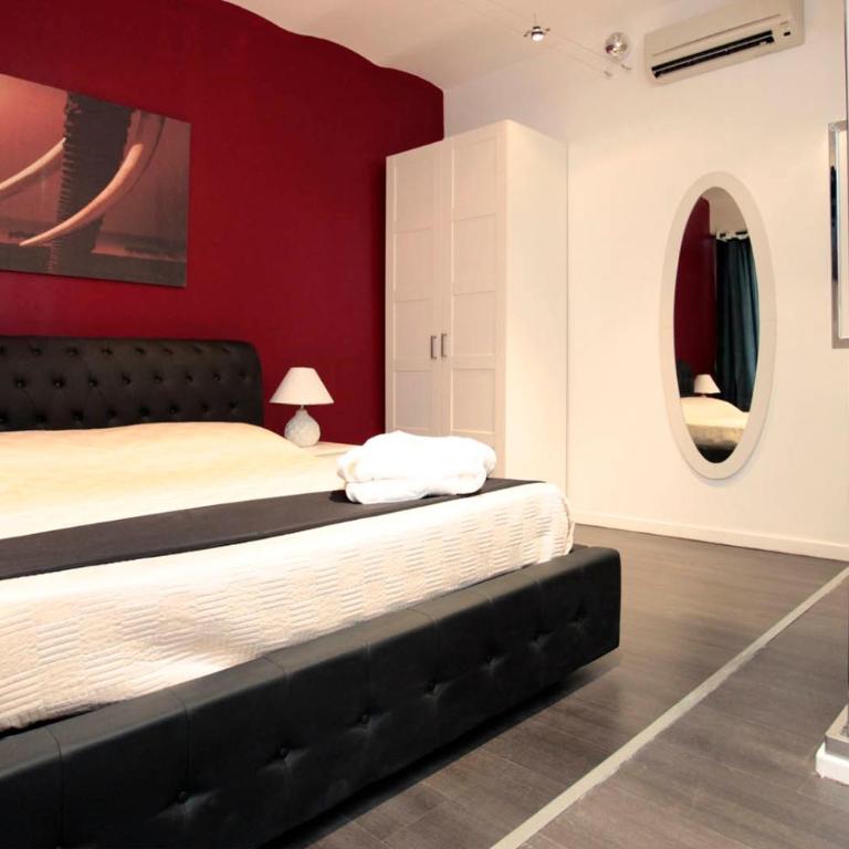 Rome Services Borgo Suites - Camera Matrimoniale - 10