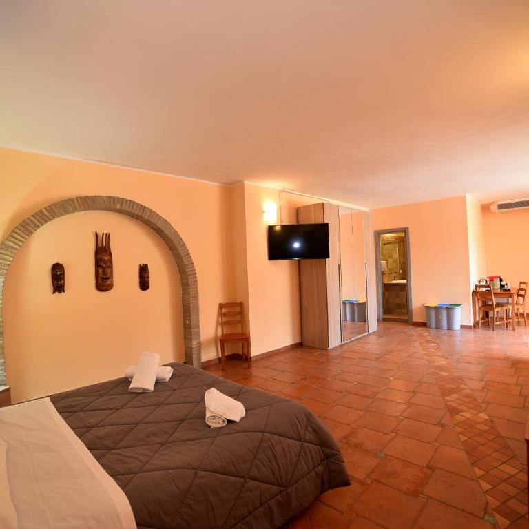 AIR B&B PLEASANT MOMENTS - Camera Tripla con Bagno Privato - 1