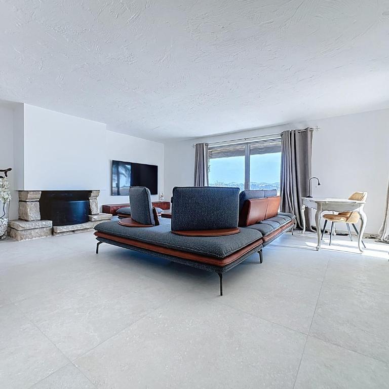 3 Bedrooms Villa near Cannes - Pool & Jacuzzi - Sea View - Villa 3 Chambres (6 Adultes) - 75