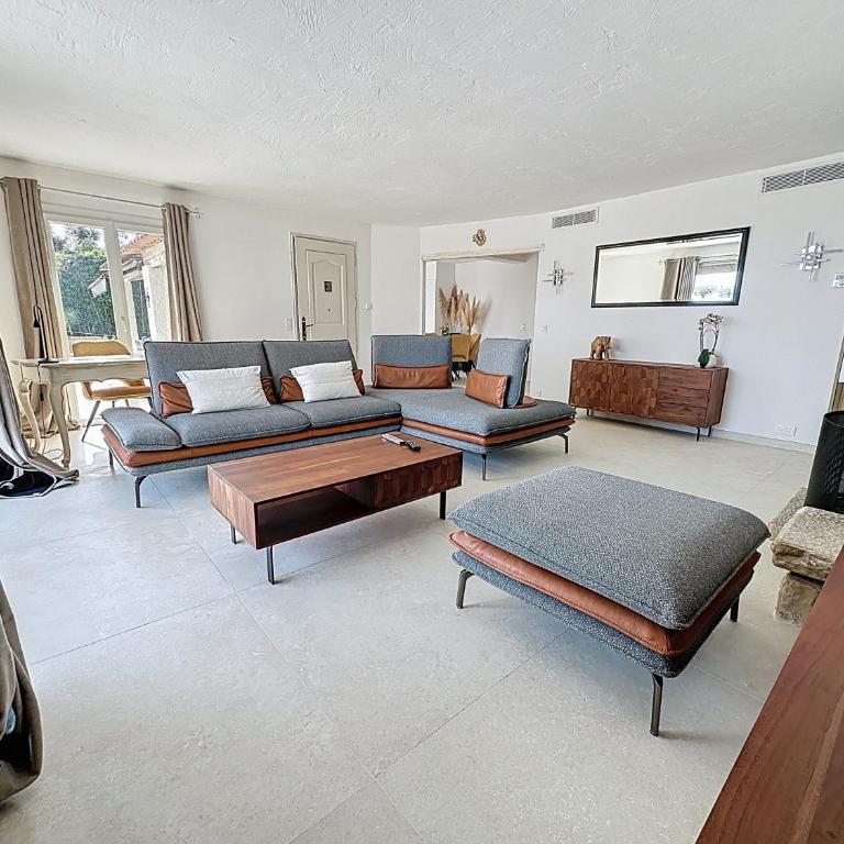 3 Bedrooms Villa near Cannes - Pool & Jacuzzi - Sea View - Villa 3 Chambres (6 Adultes) - 53