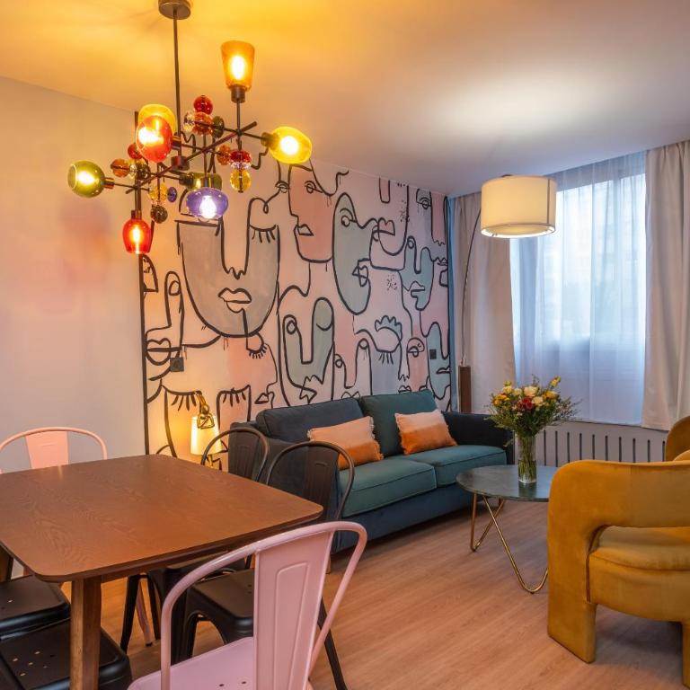 Montmartre Paris Suite - One-Bedroom Apartment - 5