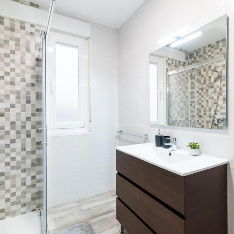 Céntrico apartamento en Granada - One-Bedroom Apartment - 39