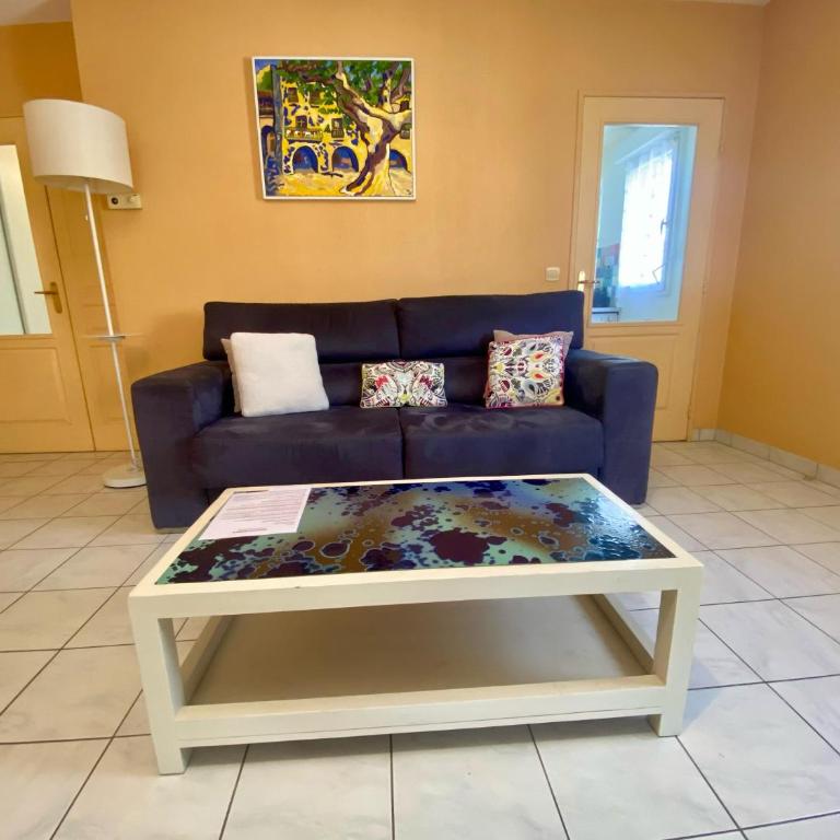 Spacieux T2 au Rives du Lez, Parking, proche Gares et Centre ville - One-Bedroom Apartment - 2