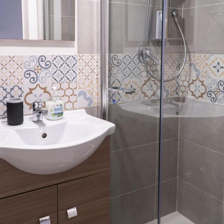 Note al Massimo Maqueda cozy corner - Appartamento con 1 Camera da Letto - 12