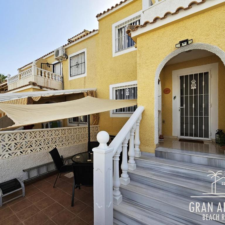 STAY IN MONTE Y MAR I.2 - Bungalow Familiar - 24