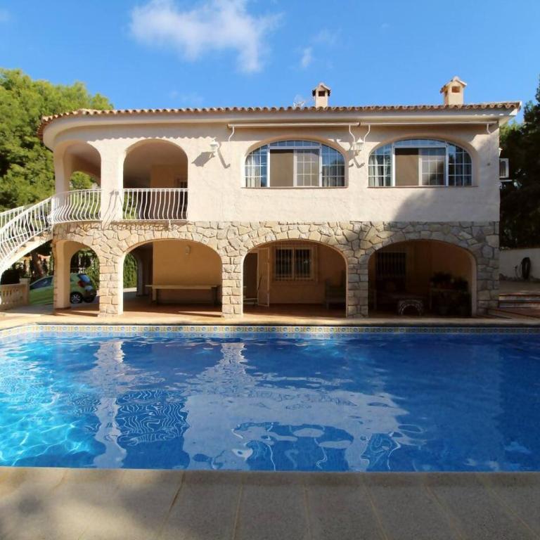 Villa con piscina en Altea - Casa de 5 dormitorios - 42
