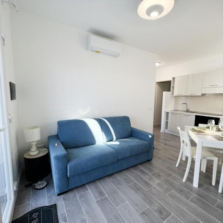 La Casa di Iris - Appartamento con 2 Camere da Letto - 7