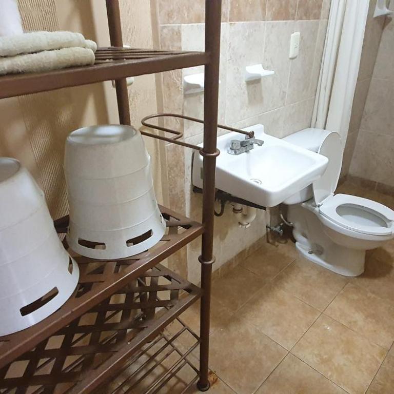 Capital O Colina Dorada - Standard Two Beds - 6