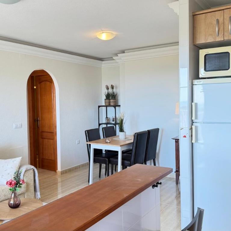 LMHA31 Seychelles, 1 Bedroom Apartment, La Manga - One-Bedroom Apartment - 42